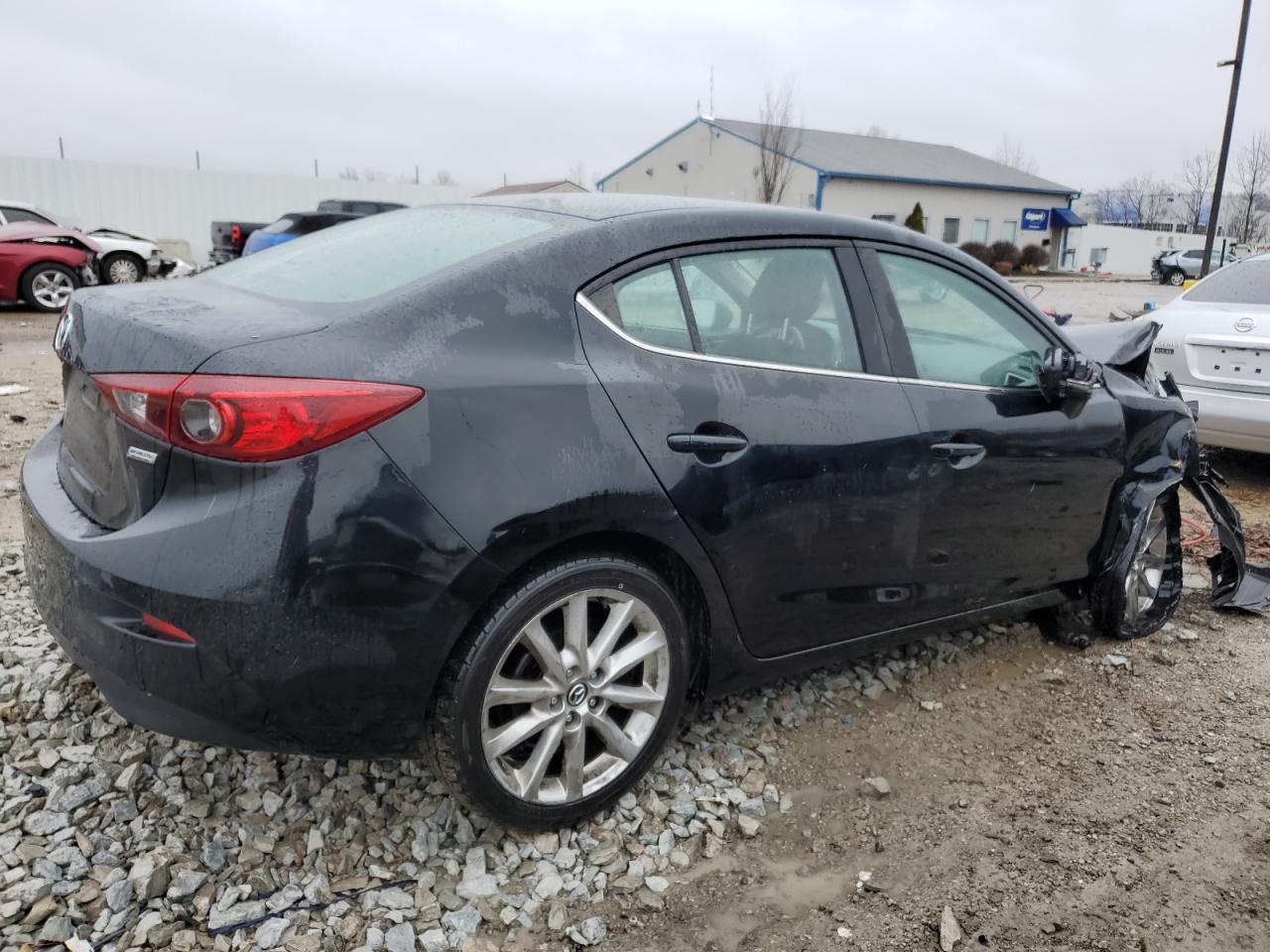 Photo 2 VIN: 3MZBN1V71HM146550 - MAZDA 3 