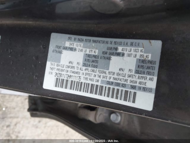 Photo 8 VIN: 3MZBN1V72HM111175 - MAZDA MAZDA3 