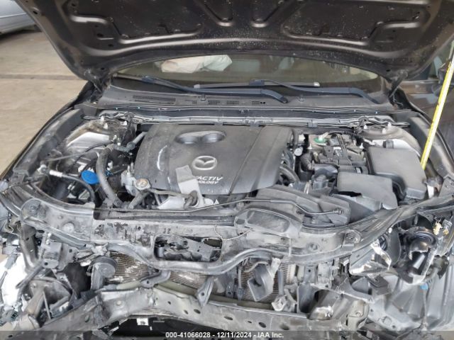 Photo 9 VIN: 3MZBN1V72HM116568 - MAZDA MAZDA3 