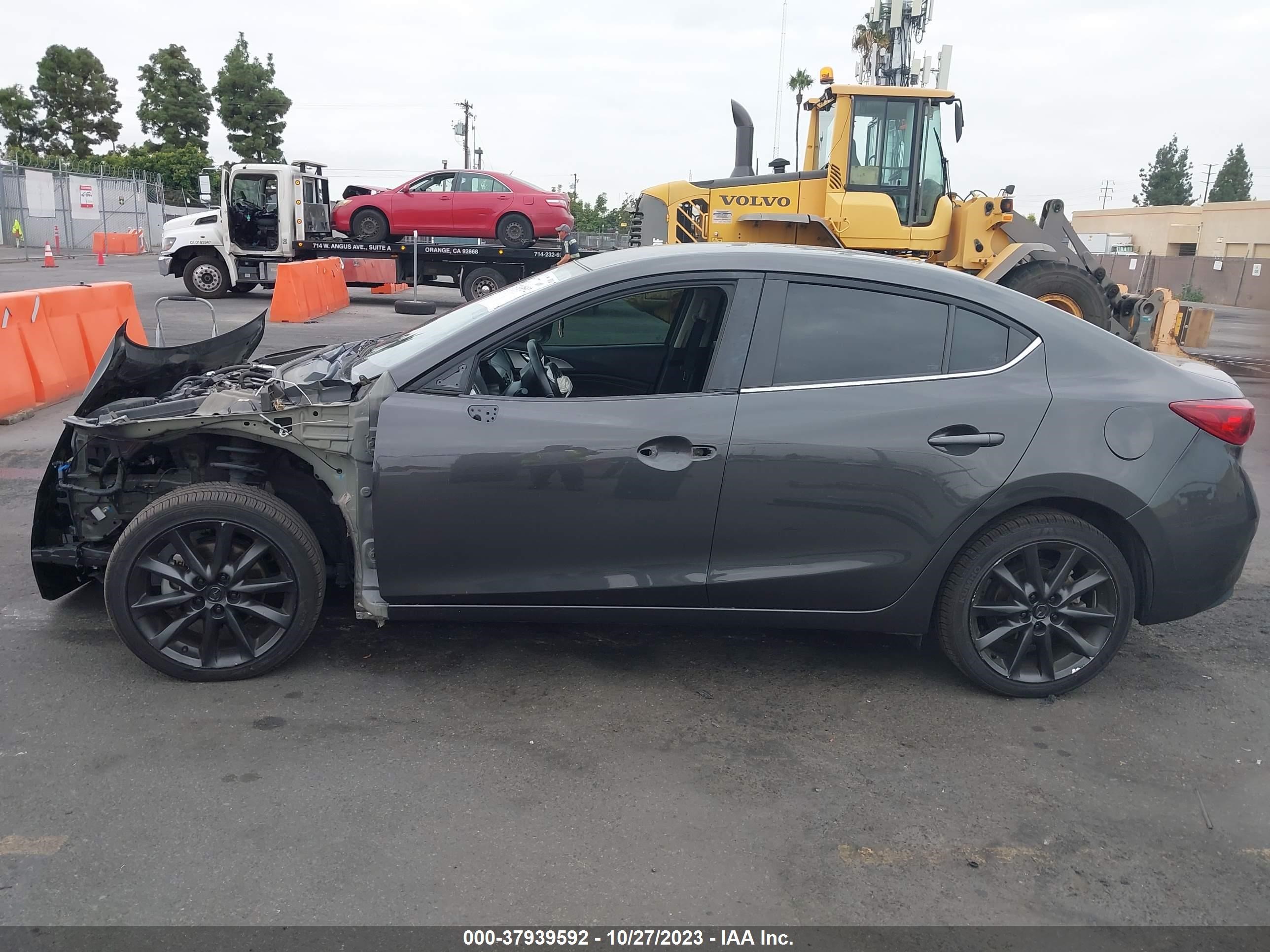 Photo 14 VIN: 3MZBN1V74HM114806 - MAZDA 3 