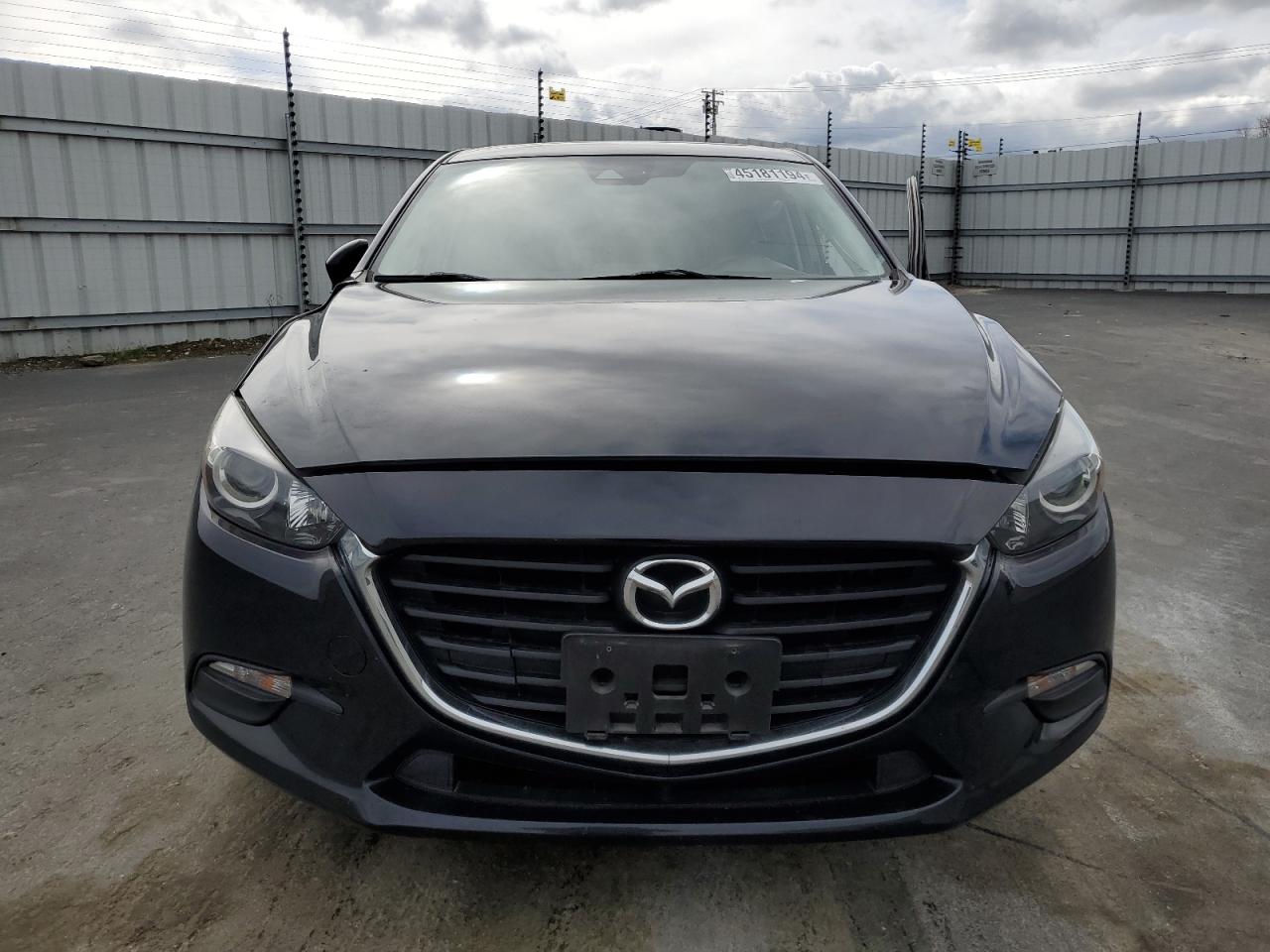 Photo 4 VIN: 3MZBN1V76HM150464 - MAZDA 3 