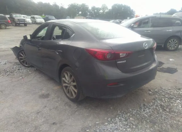 Photo 2 VIN: 3MZBN1V78HM116168 - MAZDA 3 