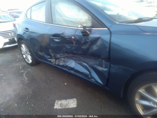 Photo 5 VIN: 3MZBN1V78HM150398 - MAZDA MAZDA3 