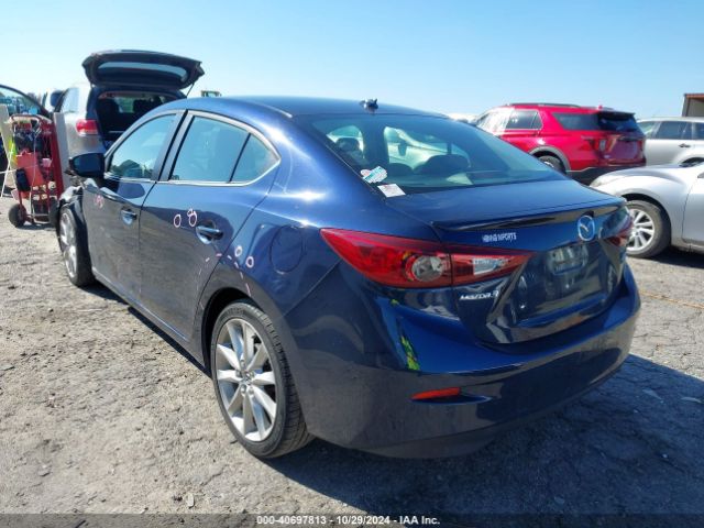 Photo 2 VIN: 3MZBN1V7XHM123168 - MAZDA MAZDA3 