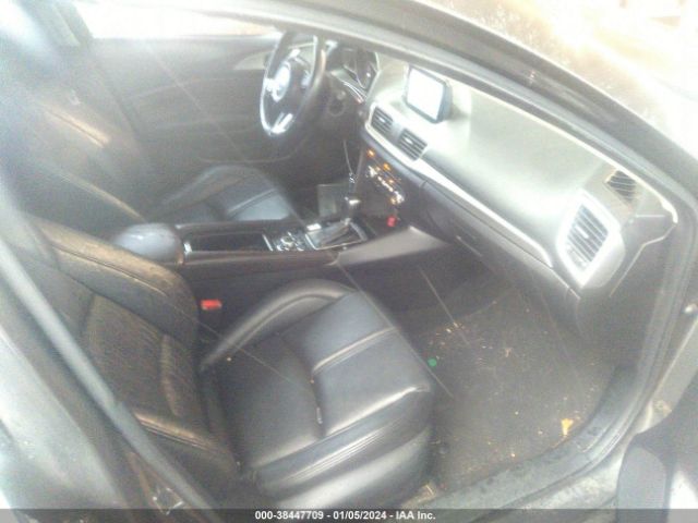 Photo 4 VIN: 3MZBN1V7XHM127320 - MAZDA MAZDA3 