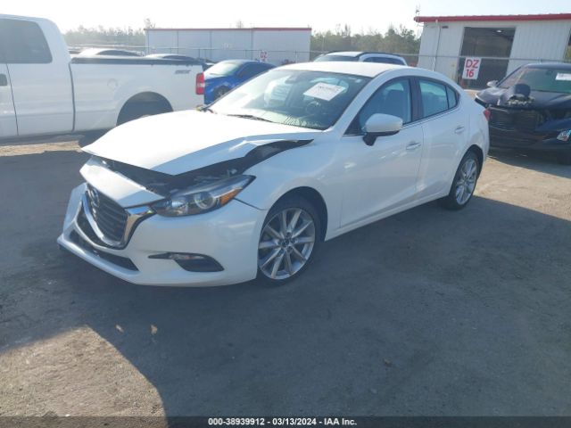 Photo 1 VIN: 3MZBN1V7XHM135529 - MAZDA MAZDA3 