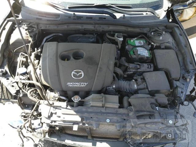 Photo 10 VIN: 3MZBN1W30JM205637 - MAZDA 3 