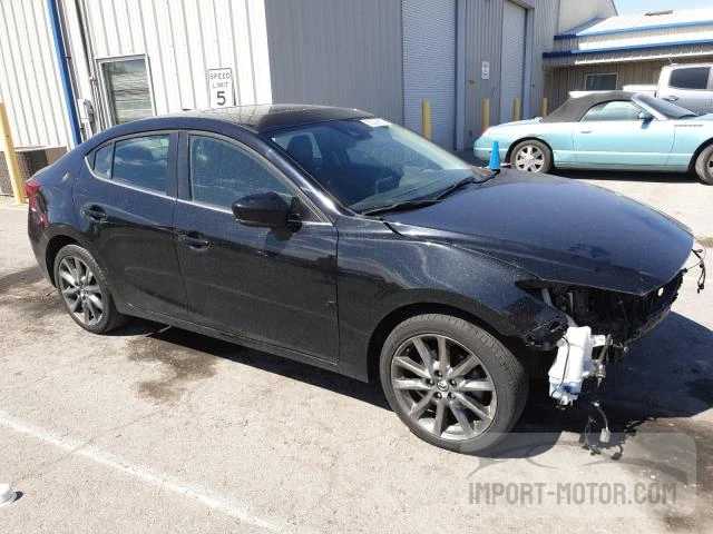 Photo 3 VIN: 3MZBN1W30JM205637 - MAZDA 3 