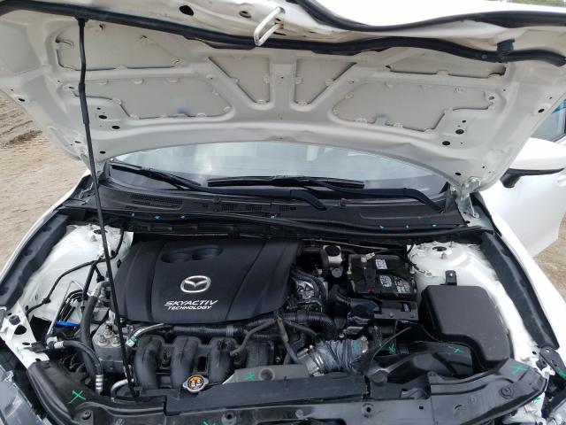 Photo 6 VIN: 3MZBN1W30JM206674 - MAZDA 3 GRAND TO 