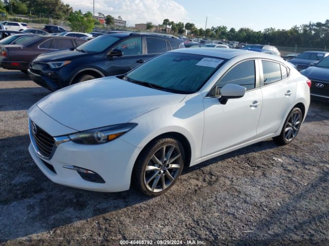 Photo 1 VIN: 3MZBN1W31JM169425 - MAZDA MAZDA3 