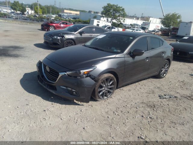 Photo 1 VIN: 3MZBN1W31JM181977 - MAZDA MAZDA3 