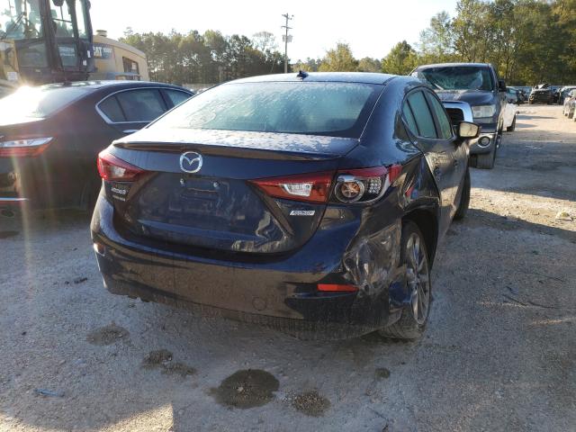 Photo 3 VIN: 3MZBN1W32JM162564 - MAZDA 3 GRAND TO 