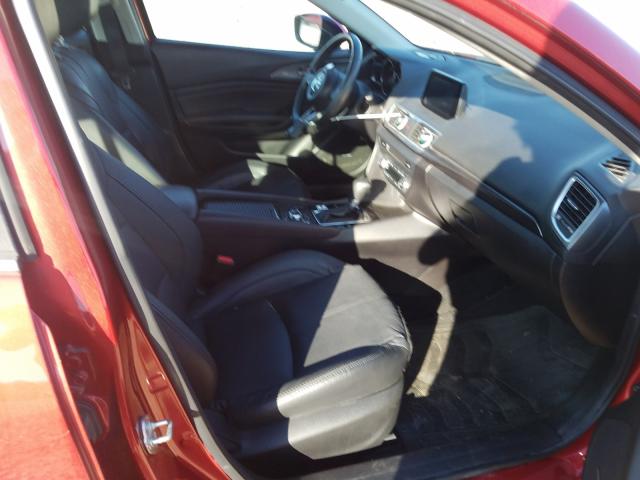 Photo 4 VIN: 3MZBN1W32JM207194 - MAZDA 3 GRAND TO 