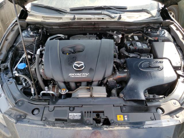 Photo 6 VIN: 3MZBN1W34JM229617 - MAZDA 3 GRAND TO 