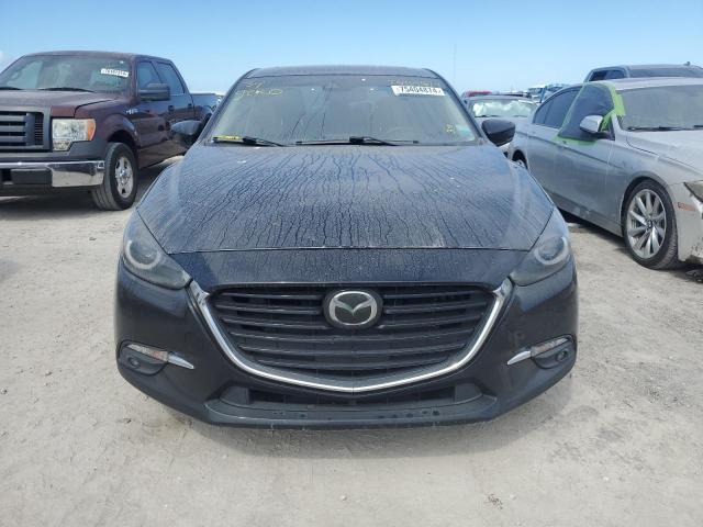 Photo 4 VIN: 3MZBN1W35JM175809 - MAZDA 3 GRAND TO 