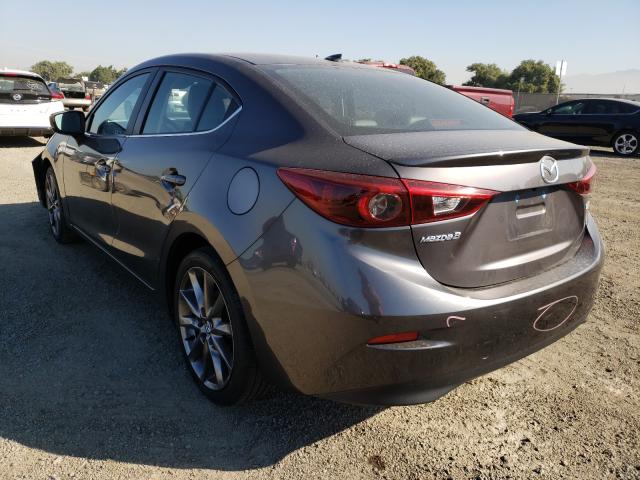 Photo 2 VIN: 3MZBN1W35JM228573 - MAZDA 3 GRAND TO 