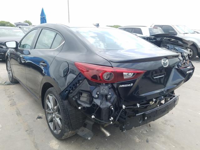 Photo 2 VIN: 3MZBN1W36JM185779 - MAZDA 3 GRAND TO 