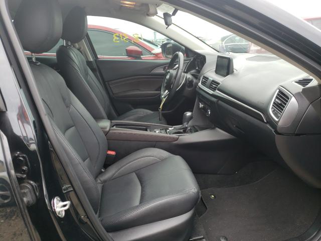 Photo 4 VIN: 3MZBN1W37JM163676 - MAZDA 3 GRAND TO 