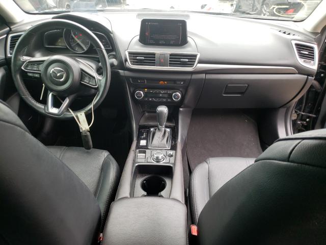 Photo 8 VIN: 3MZBN1W37JM163676 - MAZDA 3 GRAND TO 