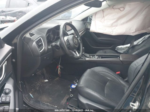 Photo 4 VIN: 3MZBN1W3XHM129211 - MAZDA MAZDA3 