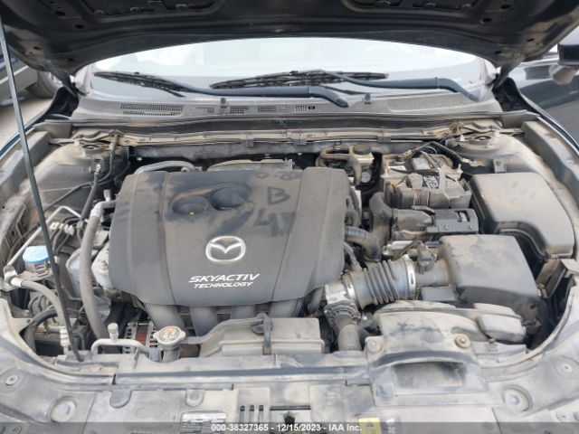 Photo 9 VIN: 3MZBN1W3XHM129211 - MAZDA MAZDA3 