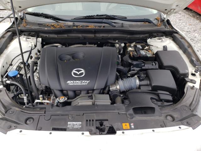 Photo 6 VIN: 3MZBN1W3XHM137910 - MAZDA 3 