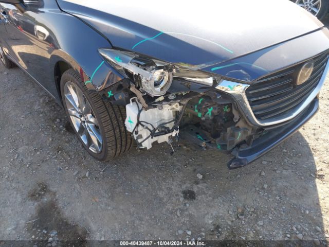 Photo 5 VIN: 3MZBN1W3XJM251363 - MAZDA MAZDA3 