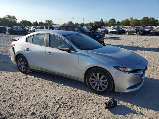 Photo 3 VIN: 3MZBPAA77MM201884 - MAZDA 3 