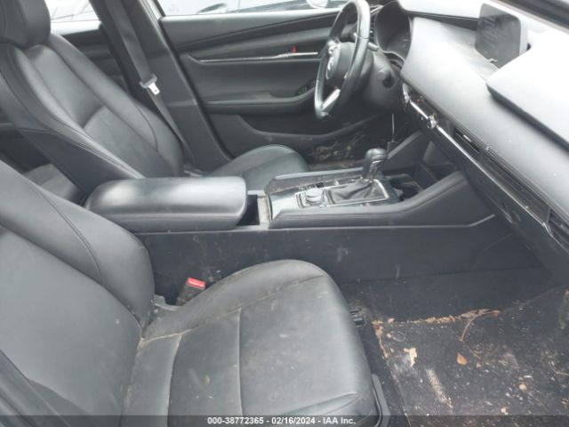 Photo 4 VIN: 3MZBPAAL1KM110586 - MAZDA 3 