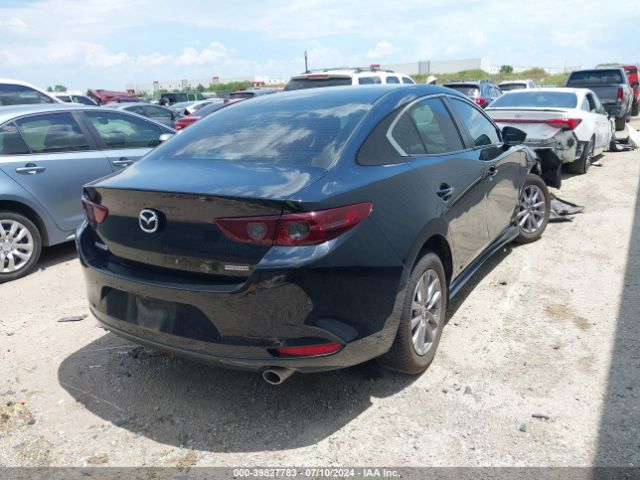 Photo 3 VIN: 3MZBPAAL4MM204433 - MAZDA MAZDA3 