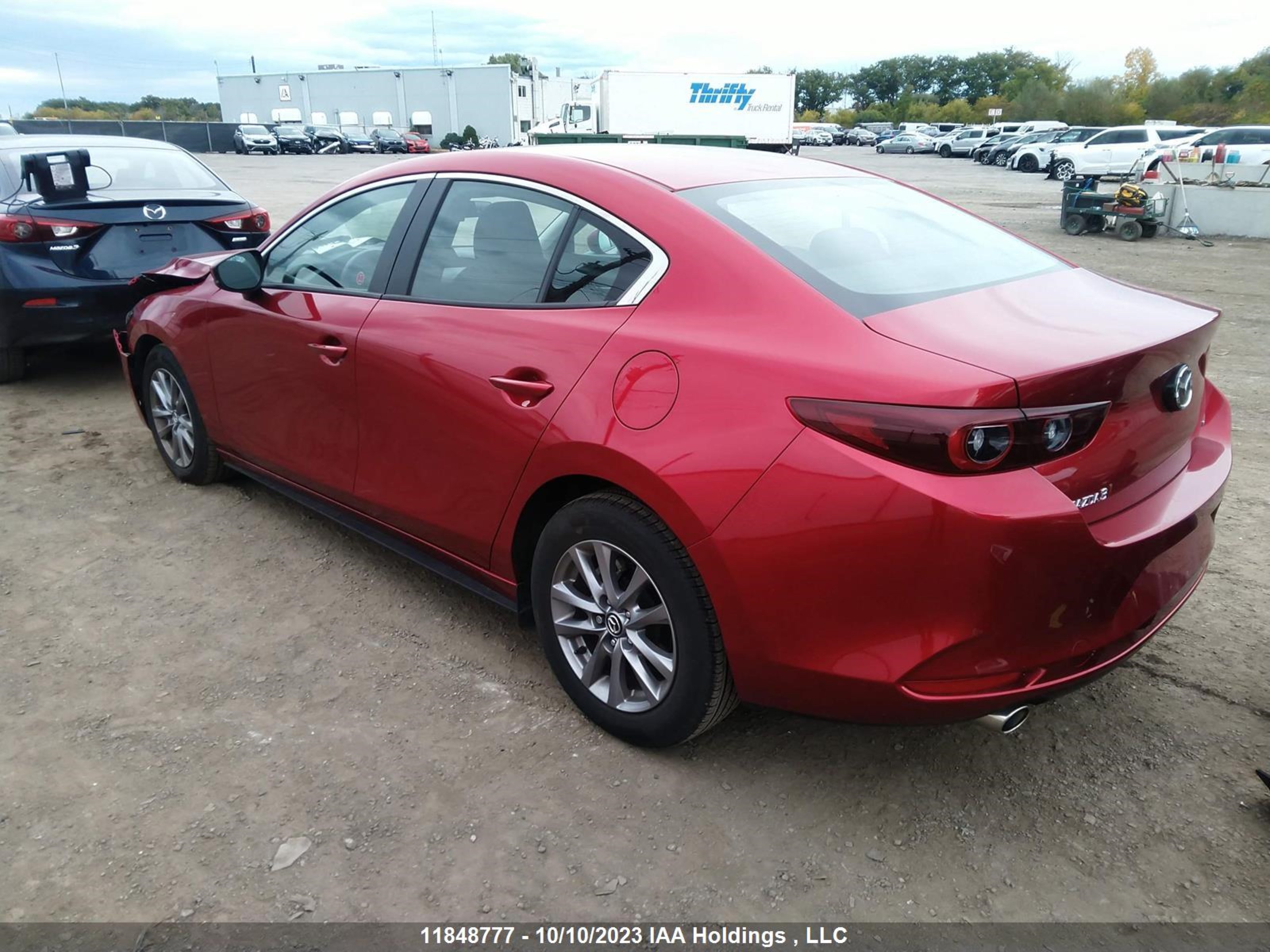 Photo 2 VIN: 3MZBPAB70NM302877 - MAZDA 3 