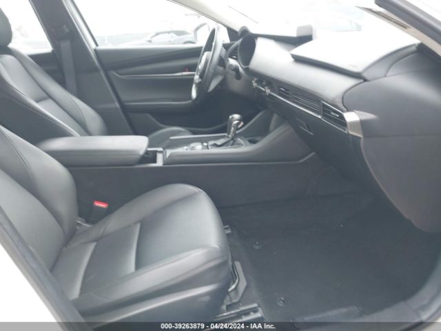 Photo 4 VIN: 3MZBPABL7MM214842 - MAZDA 3 