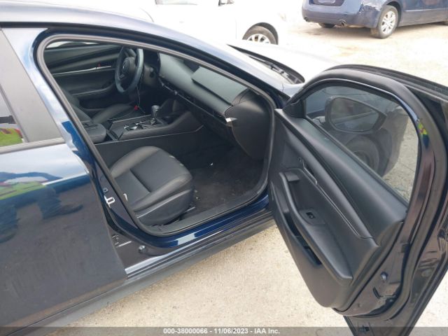 Photo 4 VIN: 3MZBPABM2PM352088 - MAZDA MAZDA3 