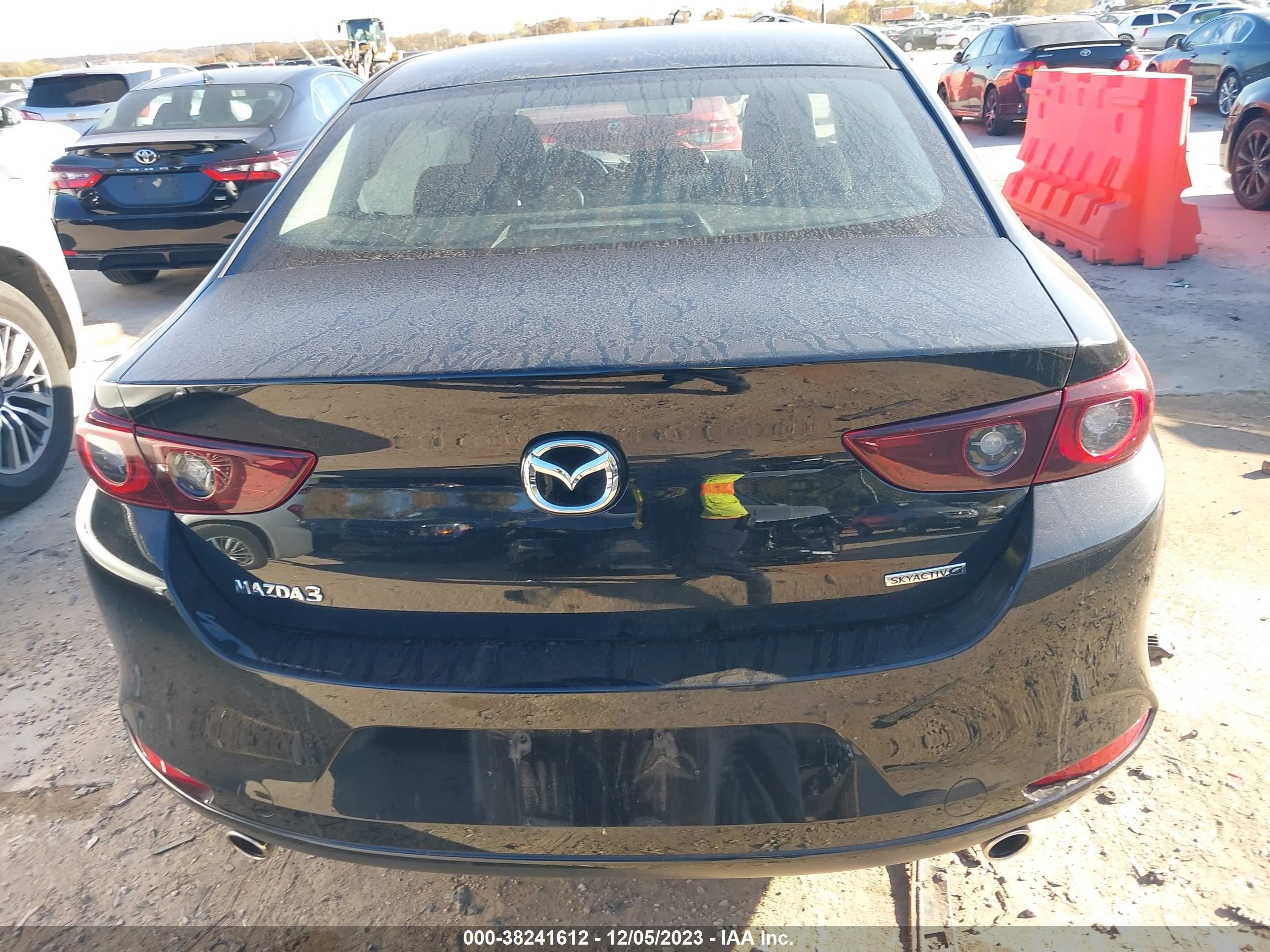 Photo 15 VIN: 3MZBPABM6PM361120 - MAZDA 3 