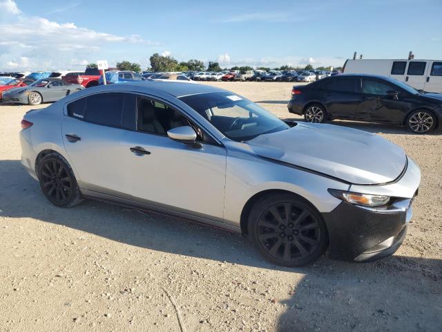 Photo 3 VIN: 3MZBPACL1LM131405 - MAZDA 3 