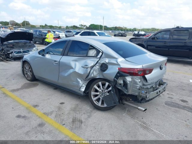 Photo 2 VIN: 3MZBPACL3LM135018 - MAZDA MAZDA3 