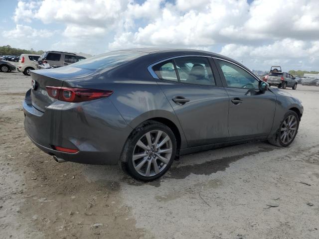 Photo 2 VIN: 3MZBPACM0RM402732 - MAZDA 3 PREFERRE 