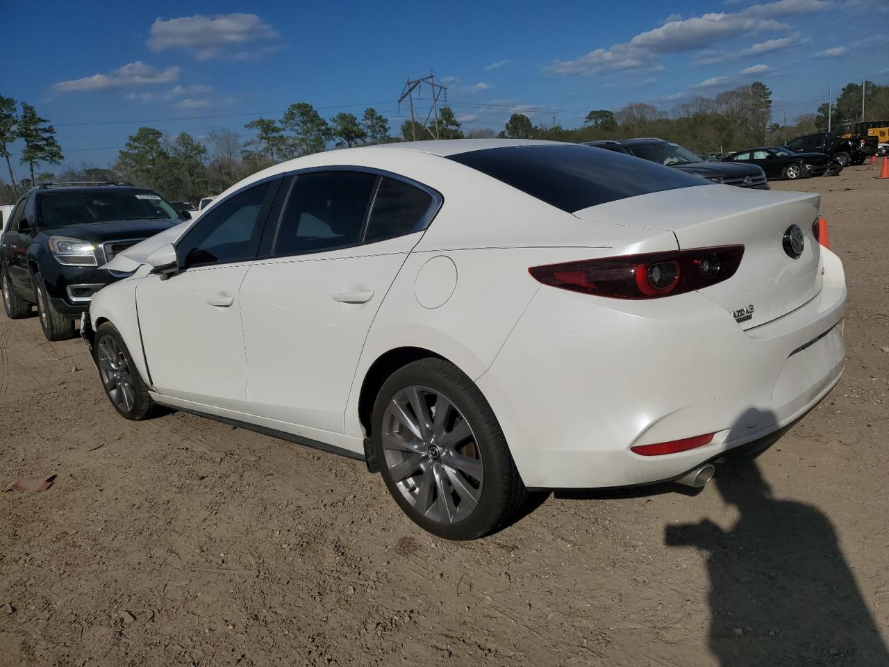 Photo 1 VIN: 3MZBPACM5RM402676 - MAZDA 3 