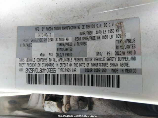 Photo 8 VIN: 3MZBPADL8KM107695 - MAZDA MAZDA3 