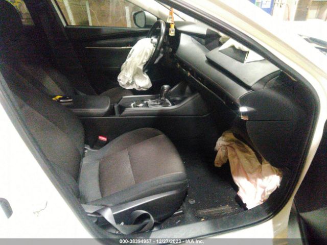 Photo 4 VIN: 3MZBPADM5KM100633 - MAZDA 3 