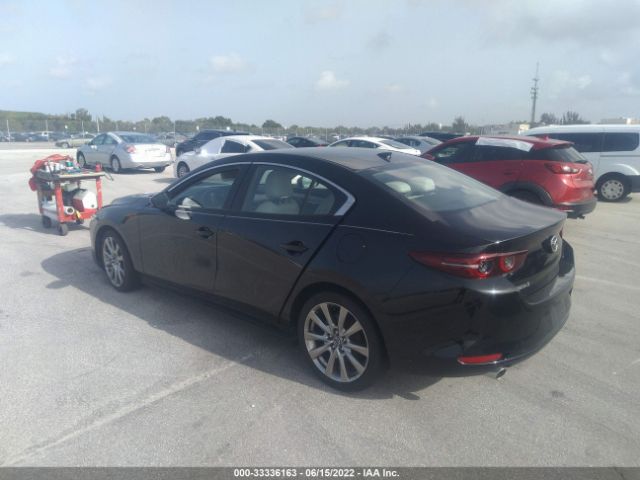 Photo 2 VIN: 3MZBPAEM8LM132170 - MAZDA 3 SEDAN 