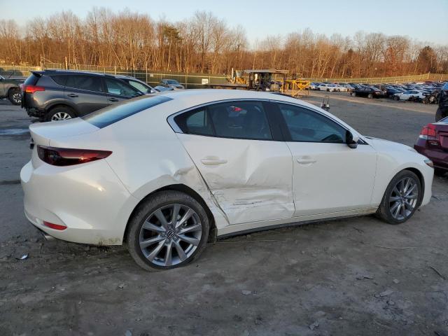 Photo 2 VIN: 3MZBPBCL3MM250015 - MAZDA 3 PREFERRE 