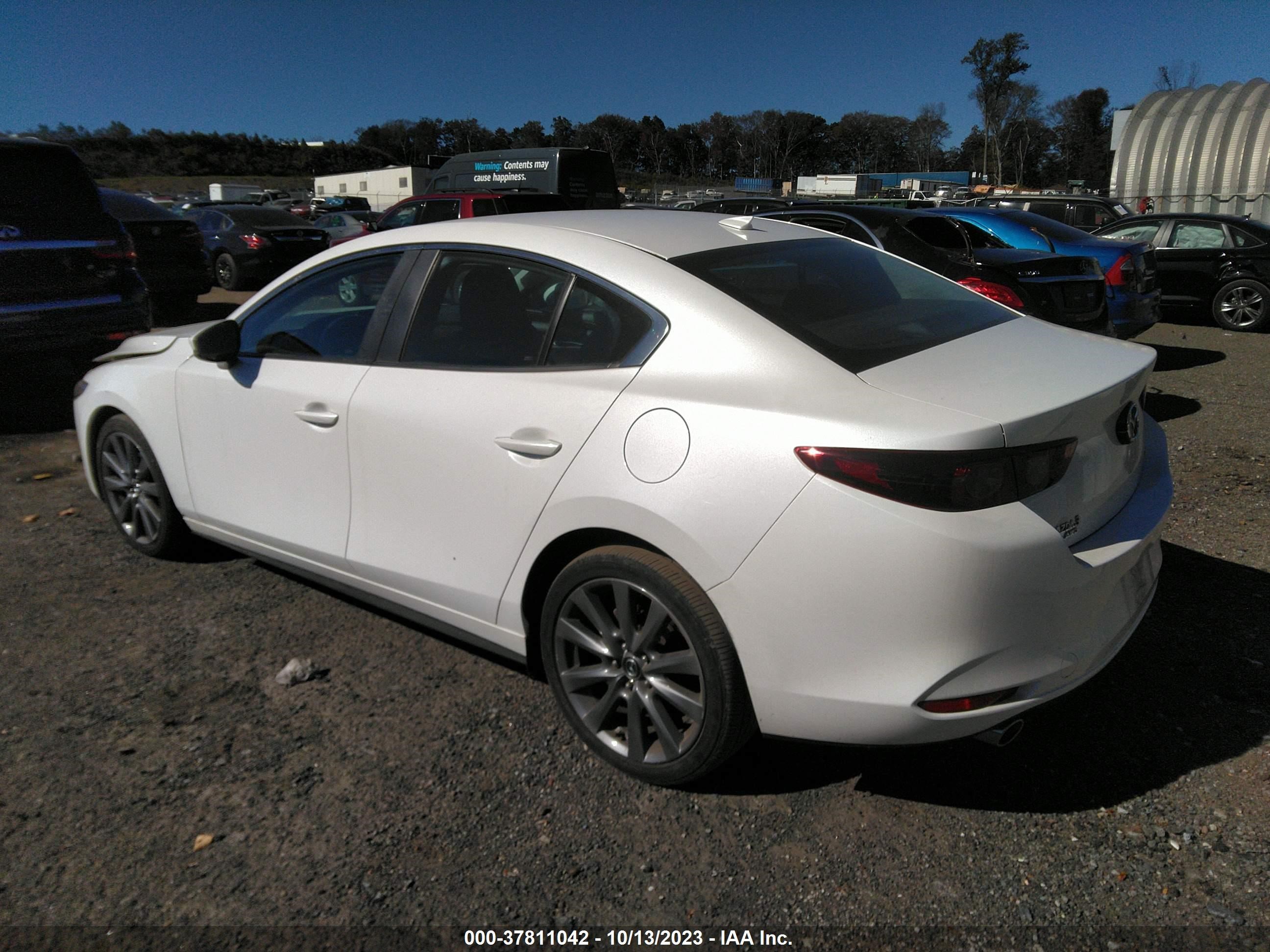 Photo 2 VIN: 3MZBPBDM7LM118154 - MAZDA 3 