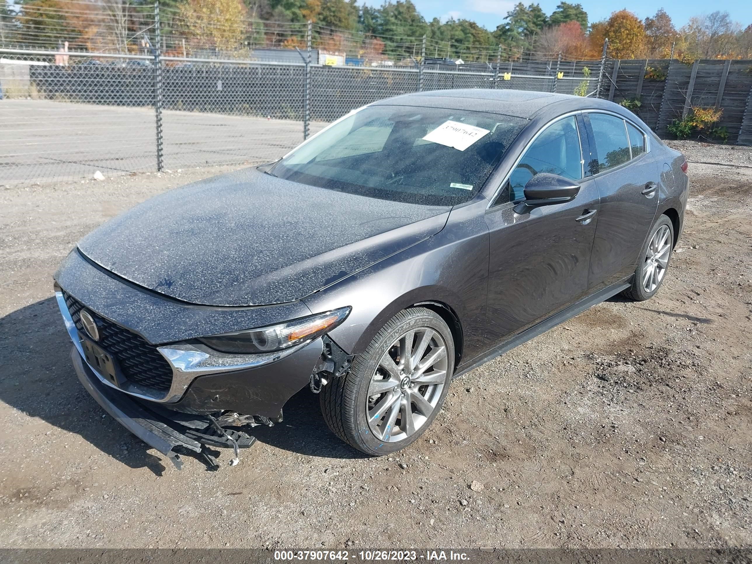 Photo 1 VIN: 3MZBPBEM7LM123157 - MAZDA 3 