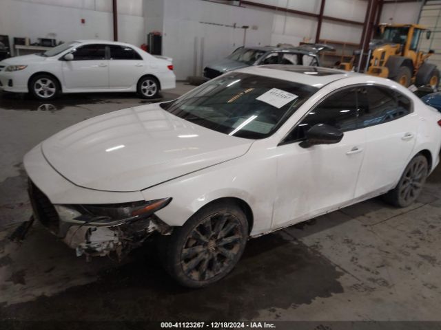 Photo 1 VIN: 3MZBPBEY6NM318981 - MAZDA MAZDA3 