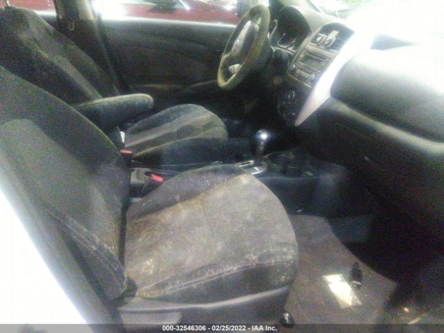 Photo 4 VIN: 3N0CN7AP1GL888678 - NISSAN VERSA 