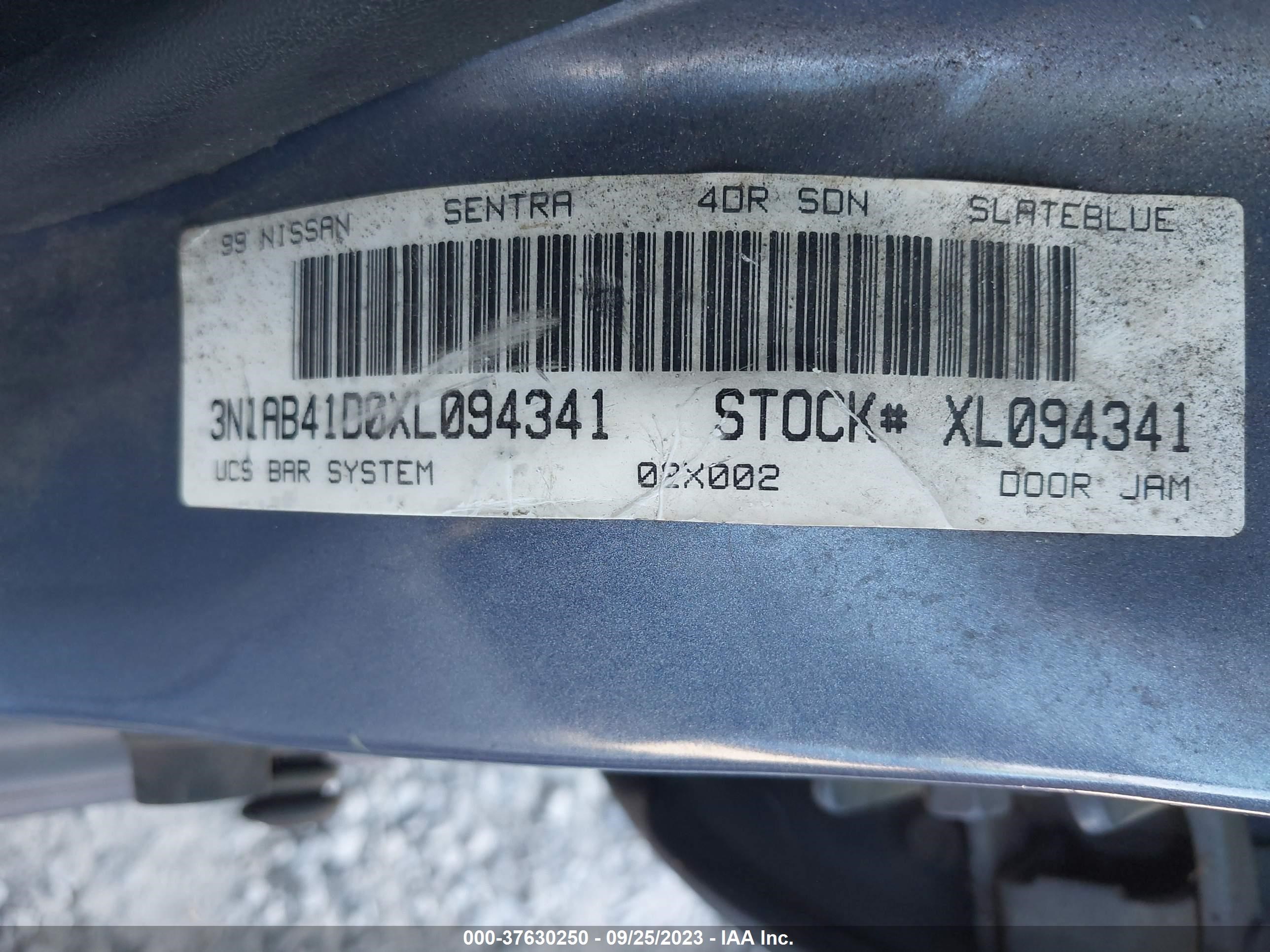 Photo 8 VIN: 3N1AB41D0XL094341 - NISSAN SENTRA 