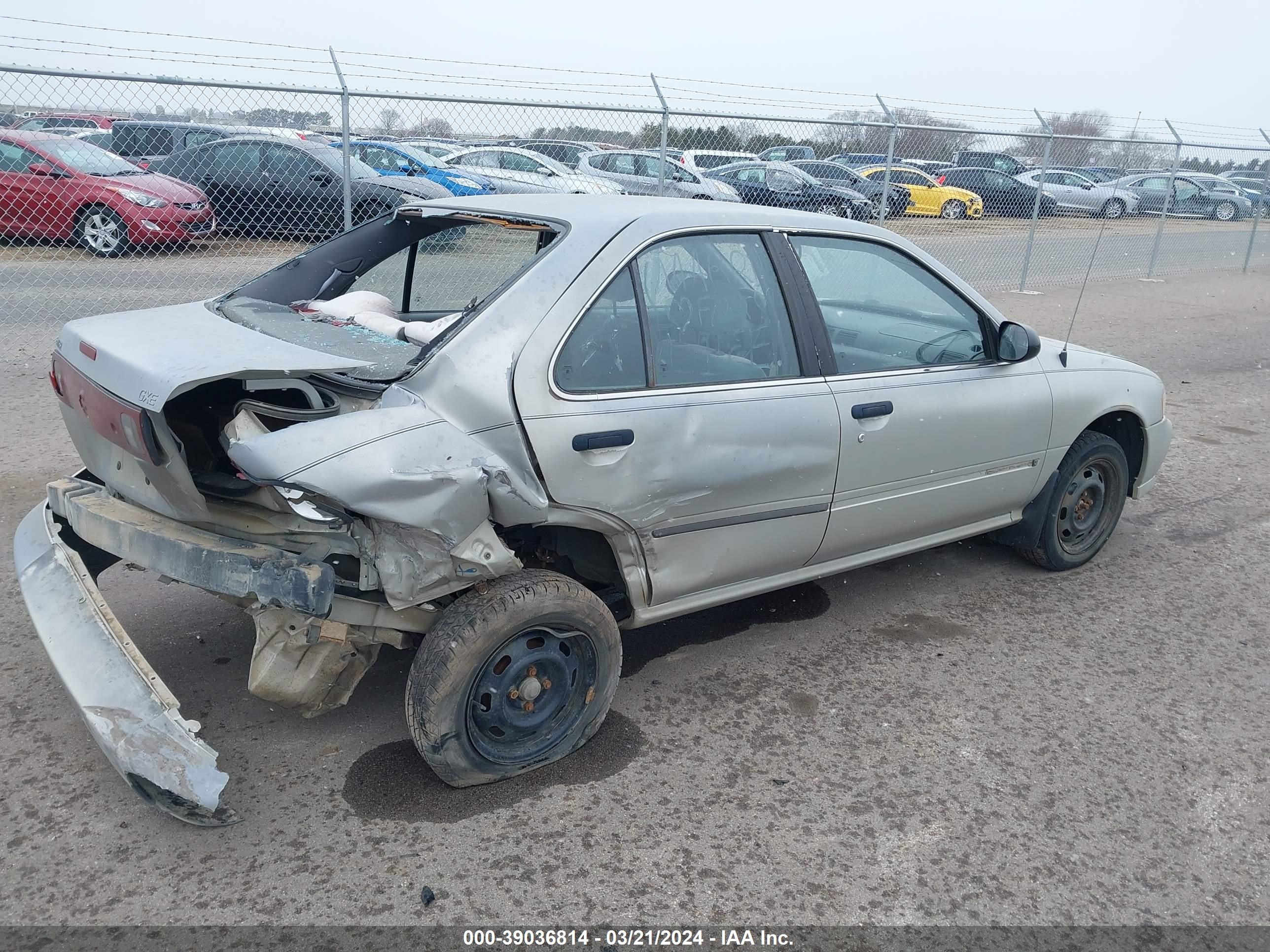 Photo 3 VIN: 3N1AB41D3WL048095 - NISSAN SENTRA 