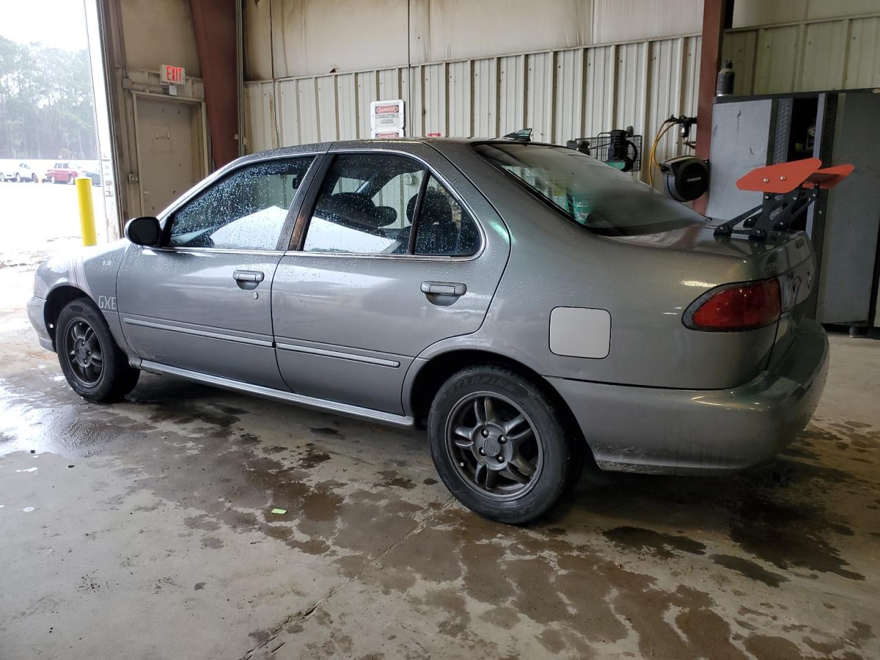 Photo 1 VIN: 3N1AB41D4XL082547 - NISSAN SENTRA 