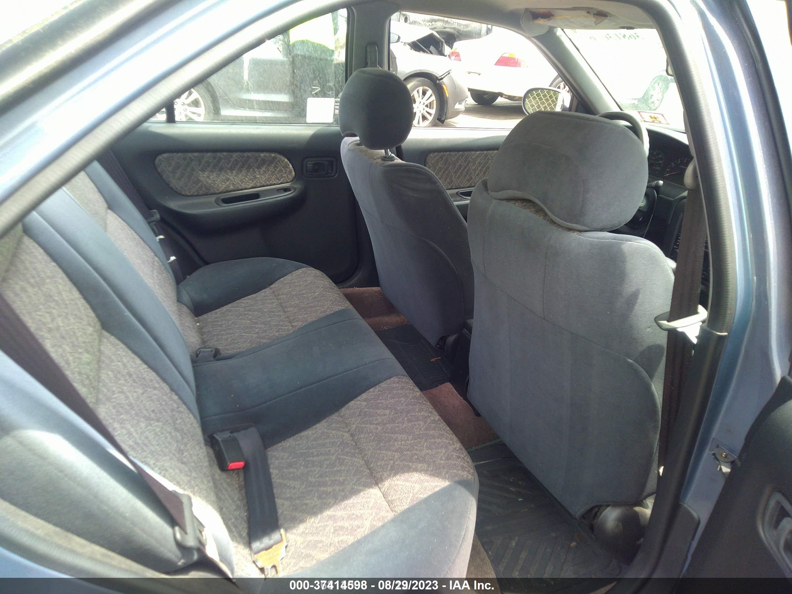 Photo 7 VIN: 3N1AB41D8XL108227 - NISSAN SENTRA 